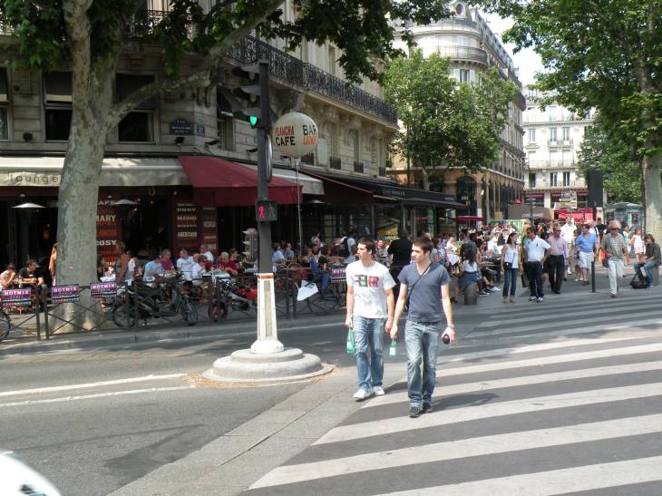  terrasses de cafés, place de la Bastille